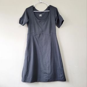 Columbia Omni Shade Departure Dame Women's Athletic Dress Medium Grey